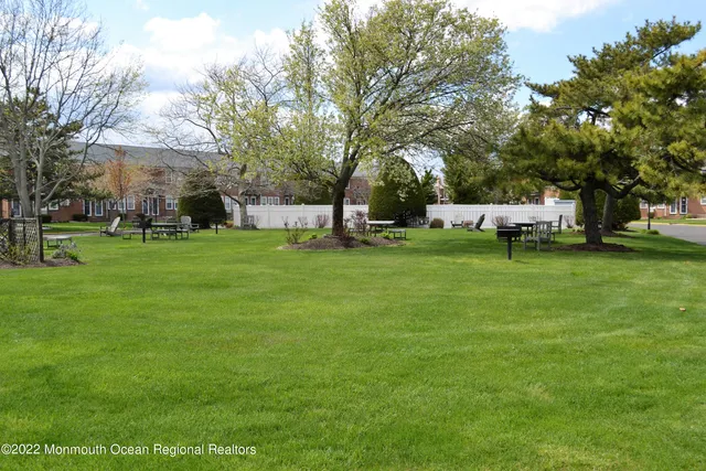 $1,600 | 310 Maryland Avenue, Unit 19B, Point Pleasant Beach, NJ 08742