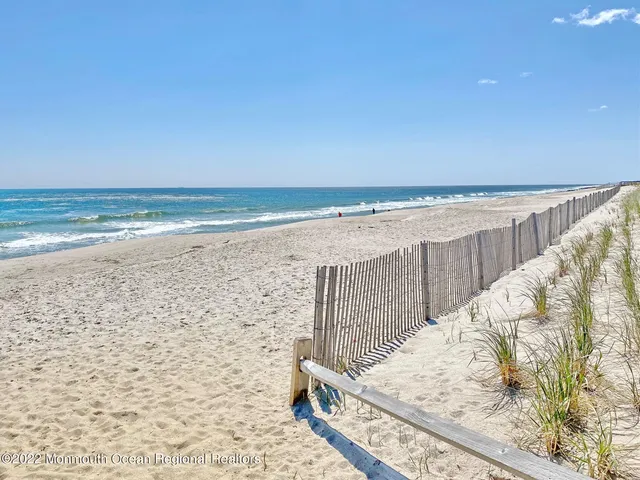 $1,600 | 310 Maryland Avenue, Unit 19B, Point Pleasant Beach, NJ 08742