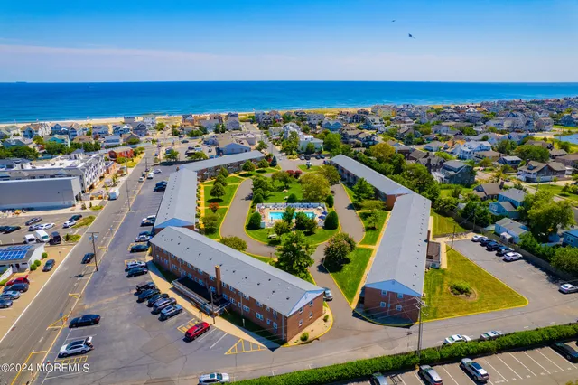 $1,600 | 310 Maryland Avenue, Unit 19B, Point Pleasant Beach, NJ 08742