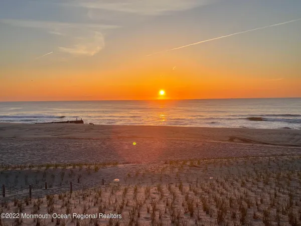 $1,600 | 310 Maryland Avenue, Unit 19B, Point Pleasant Beach, NJ 08742