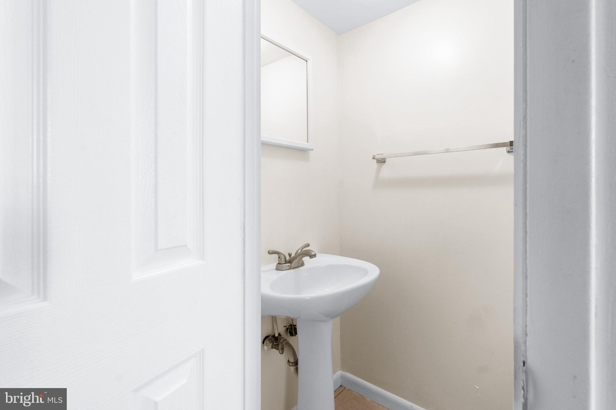 1802 Chelmsford Circle, Unit 1802 Newark, DE 19713 - Photo 15 of 29 Gallery Image 15