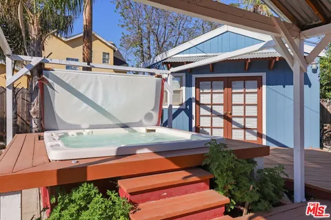 $849,995 | 11641 Blythe Street, North Hollywood, CA 91605