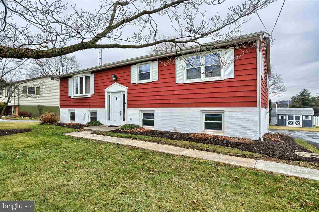 117 Forest Hills Road Red Lion, PA 17356 - Photo 4 of 35 Gallery Image 4