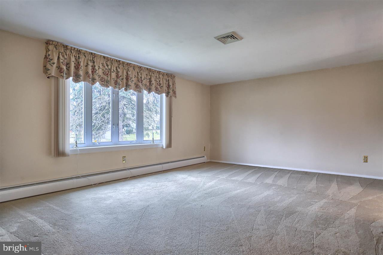 117 Forest Hills Road Red Lion, PA 17356 - Photo 6 of 35 Gallery Image 6