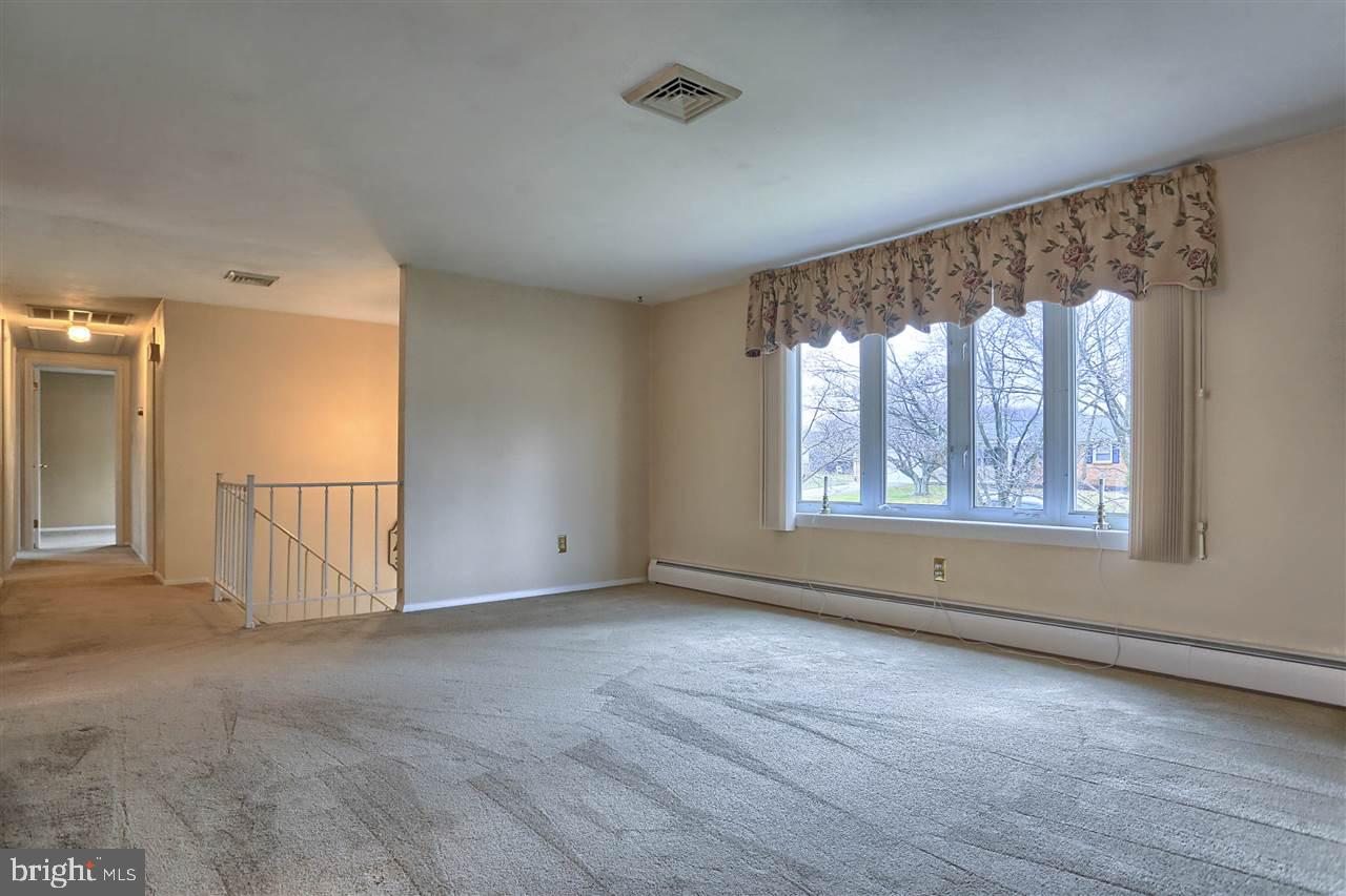 117 Forest Hills Road Red Lion, PA 17356 - Photo 9 of 35 Gallery Image 9