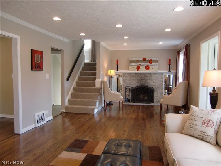3877 Montevista Road Cleveland Heights, OH 44121 - Photo 20 of 25