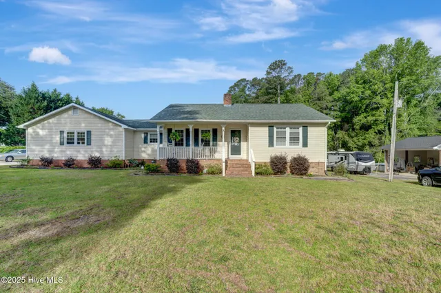 $299,900 | 115 Creek Run Road, Rockingham, NC 28379