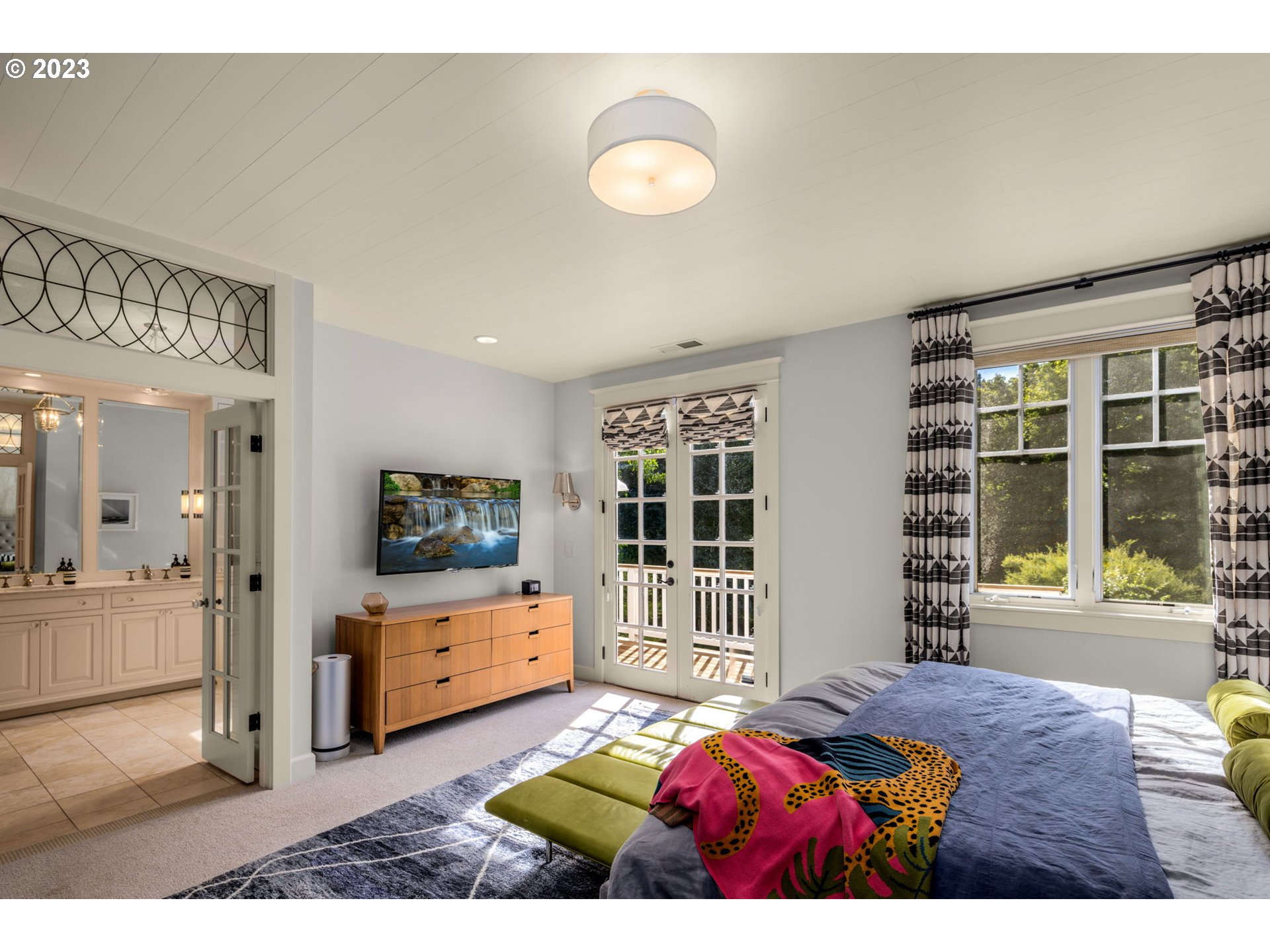 3375 Southwest Ridgewood Avenue Portland, OR 97225 - Photo 23 of 48 Gallery Image 23
