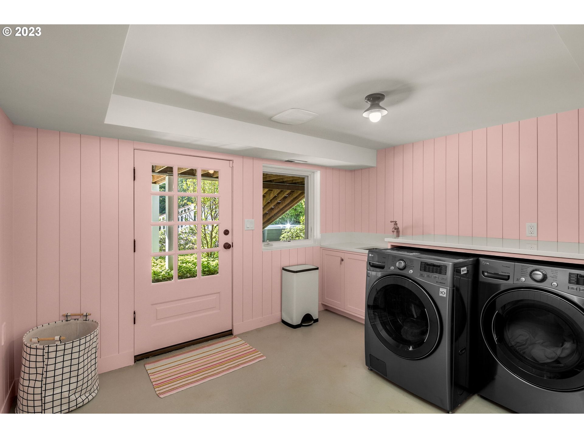 3375 Southwest Ridgewood Avenue Portland, OR 97225 - Photo 42 of 48 Gallery Image 42