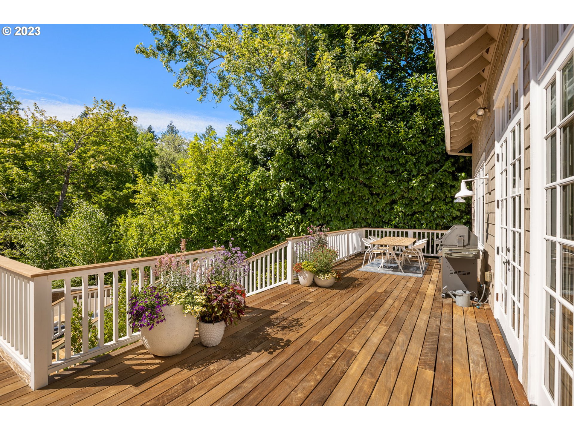 3375 Southwest Ridgewood Avenue Portland, OR 97225 - Photo 46 of 48 Gallery Image 46