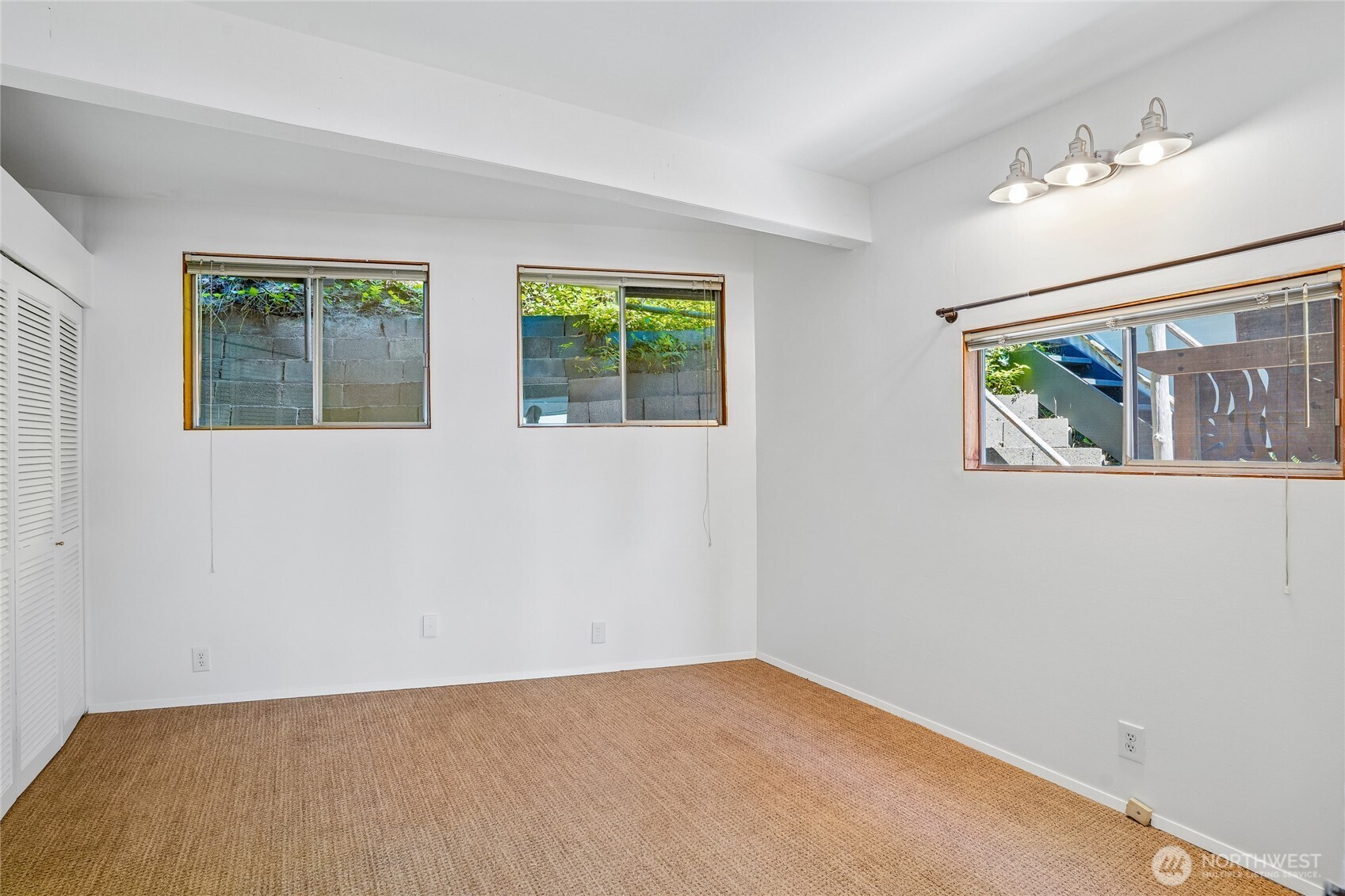 3134 Southwest 172nd Street Burien, WA 98166 - Photo 16 of 38
