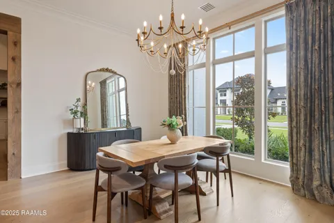 $1,200,000 | 107 Pondside Drive, Lafayette, LA 70503