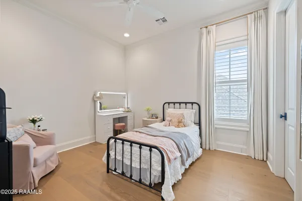 $1,175,000 | 107 Pondside Drive, Lafayette, LA 70503