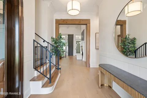 $1,200,000 | 107 Pondside Drive, Lafayette, LA 70503