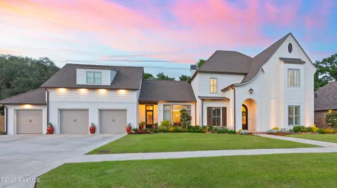 $1,175,000 | 107 Pondside Drive, Lafayette, LA 70503