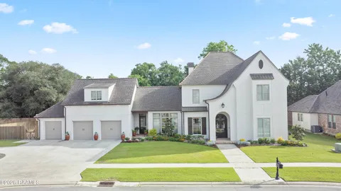 $1,125,000 | 107 Pondside Drive, Lafayette, LA 70503