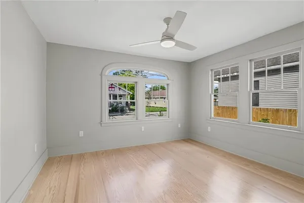 $379,900 | 918 11th Street, Gretna, LA 70053
