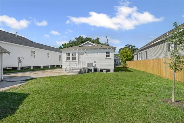 $389,900 | 918 11th Street, Gretna, LA 70053