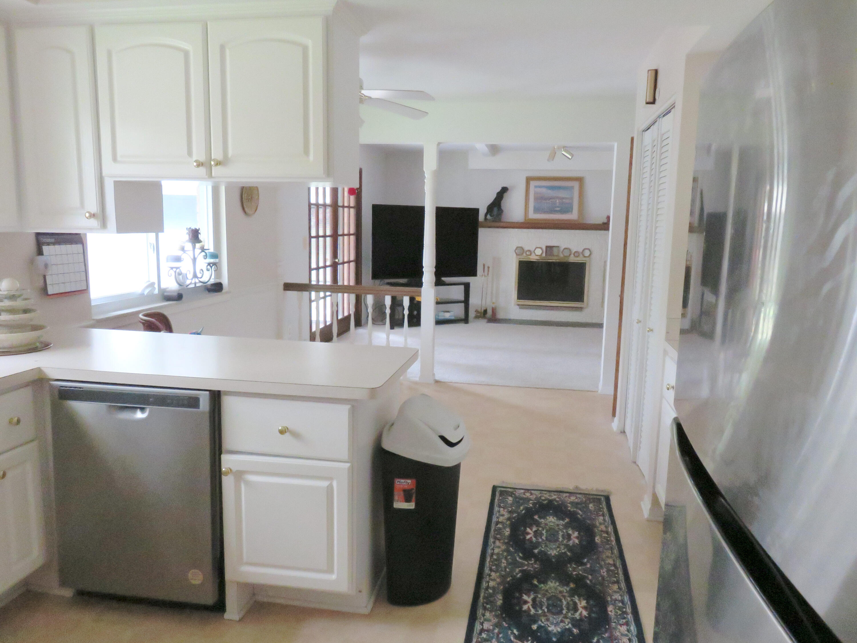 540 Old Perch Road Rochester Hills, MI 48309 - Photo 12 of 30 13 Kitchen