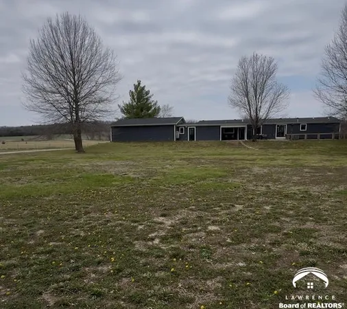 $649,900 | 811 North 900 Road, Lawrence, KS 66047