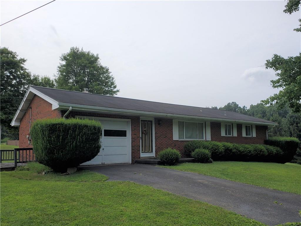 1016 Chicora Road Chicora, PA 16025 - Photo 2 of 15