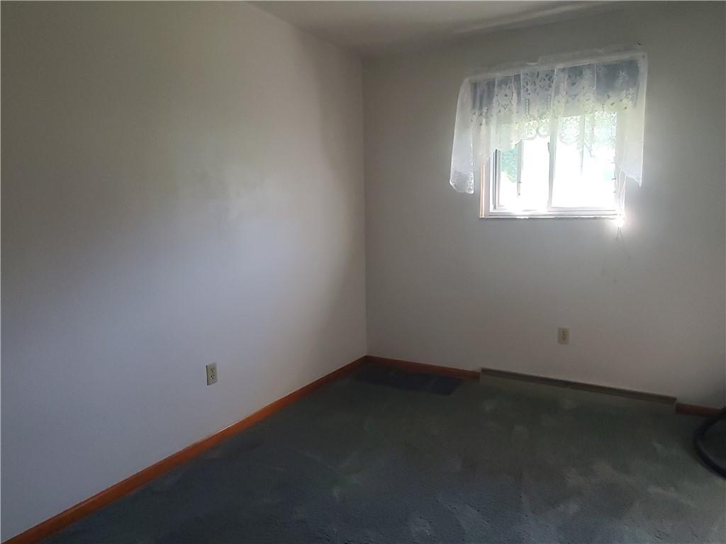 1016 Chicora Road Chicora, PA 16025 - Photo 12 of 15