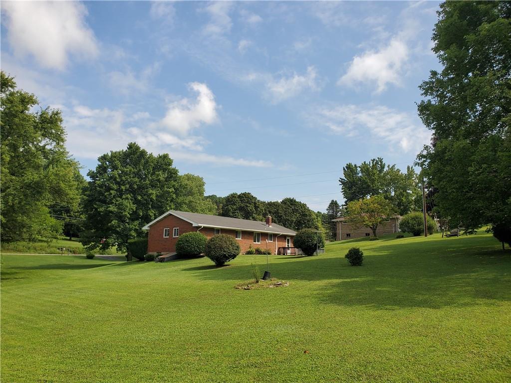 1016 Chicora Road Chicora, PA 16025 - Photo 3 of 15