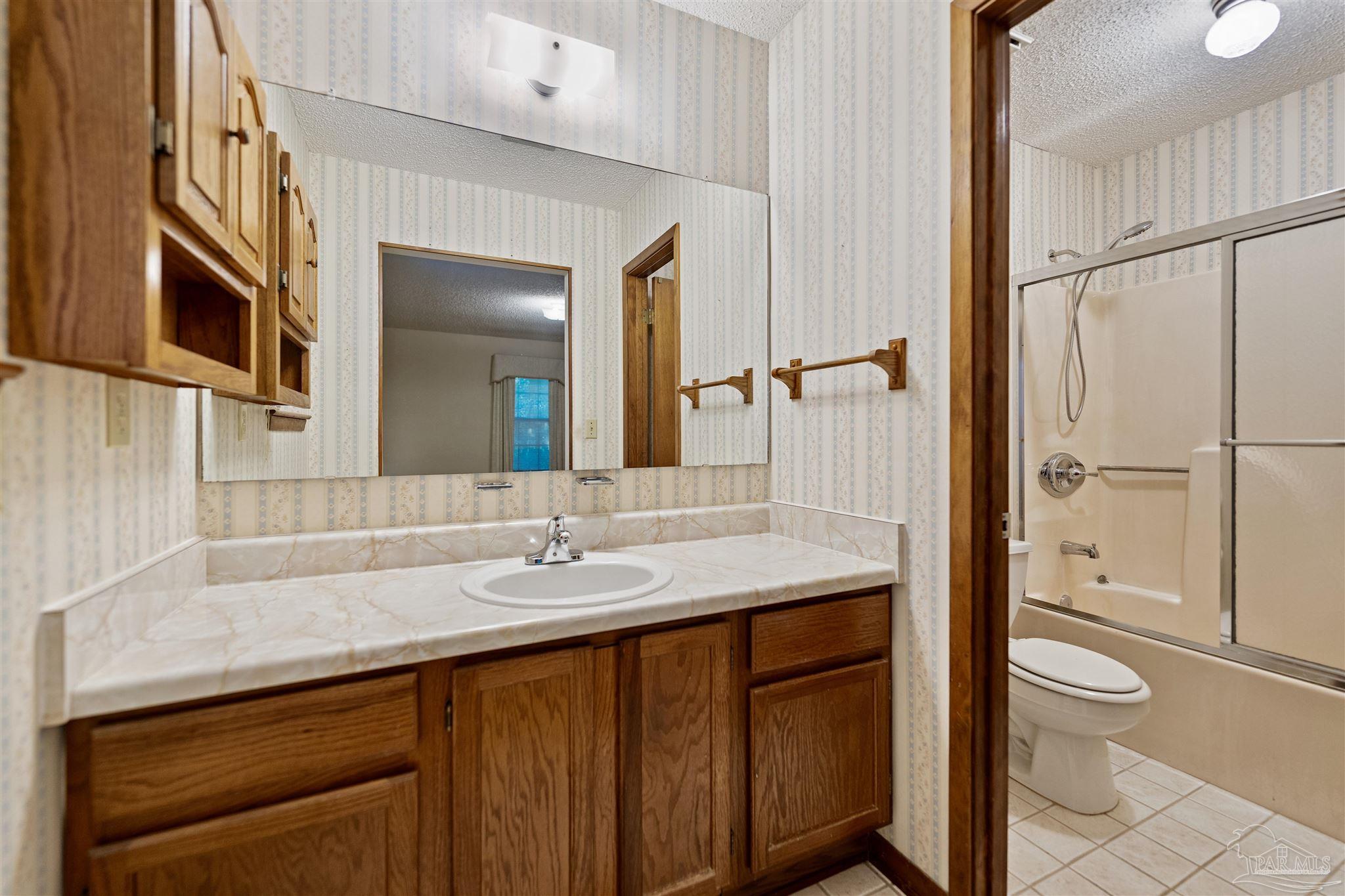 532 Ashley Road Cantonment, FL 32533 - Photo 14 of 32