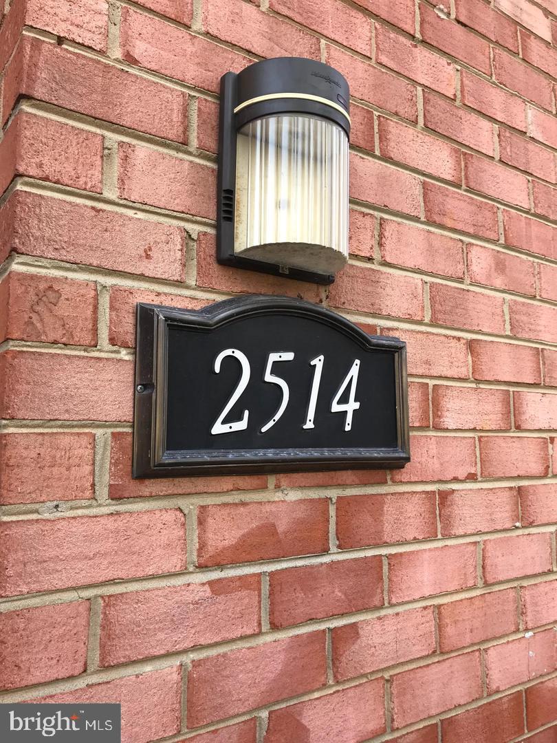 a close up of a street sign