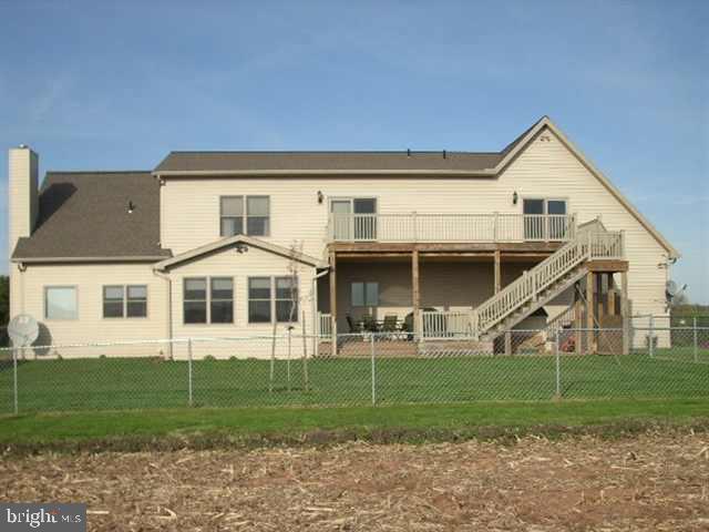 9480 Carlisle Road Dillsburg, PA 17019 - Photo 3 of 12 Gallery Image 3