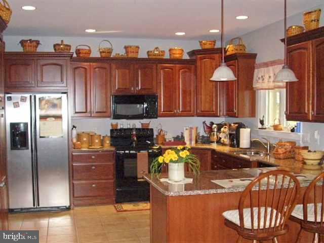 9480 Carlisle Road Dillsburg, PA 17019 - Photo 8 of 12 Gallery Image 8