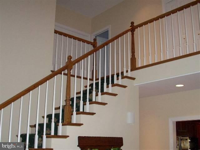 9480 Carlisle Road Dillsburg, PA 17019 - Photo 9 of 12 Gallery Image 9