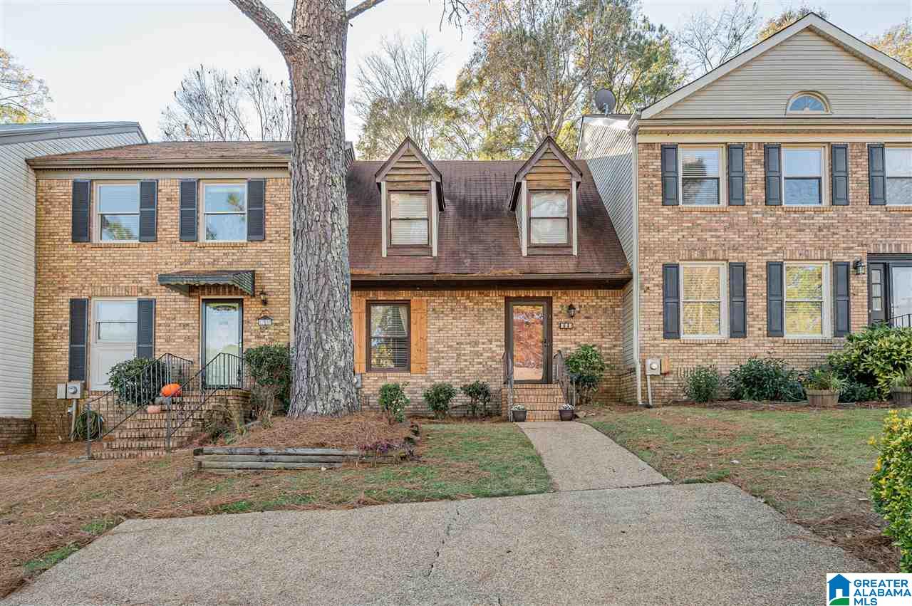 304 Old Rocky Ridge Lane Birmingham, AL 35216 - Photo 3 of 32