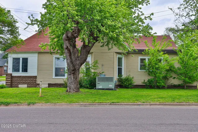 $127,500 | 501 North 1st Street, Union City, TN 38261