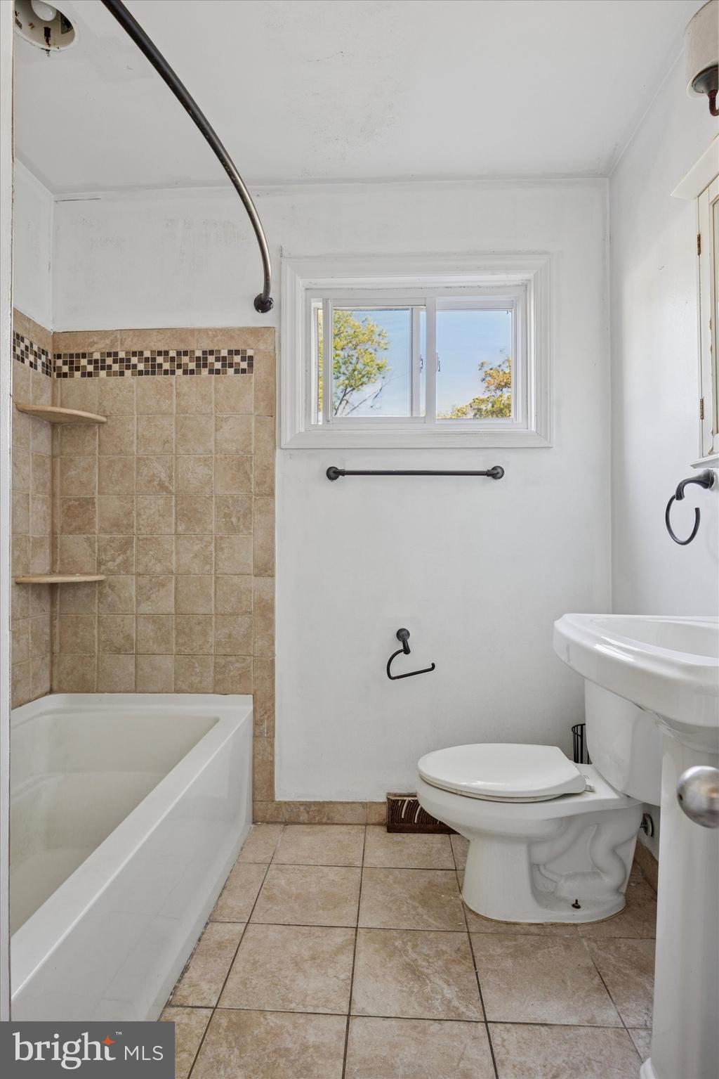 90 Estates Road Pine Hill, NJ 08021 - Photo 9 of 23