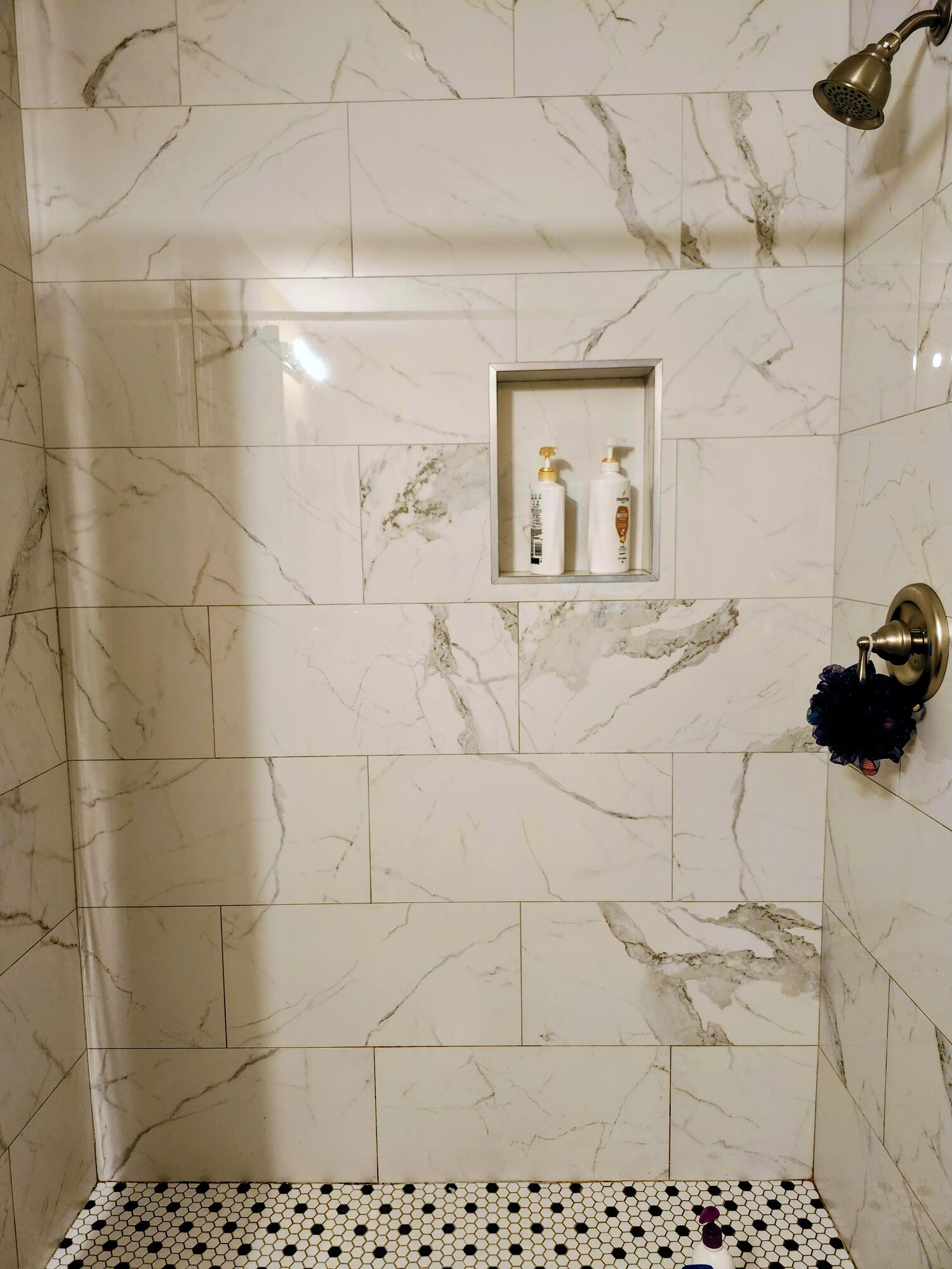 167 Apache Drive DeFuniak Springs, FL 32435 - Photo 14 of 18 a bathroom with a shower