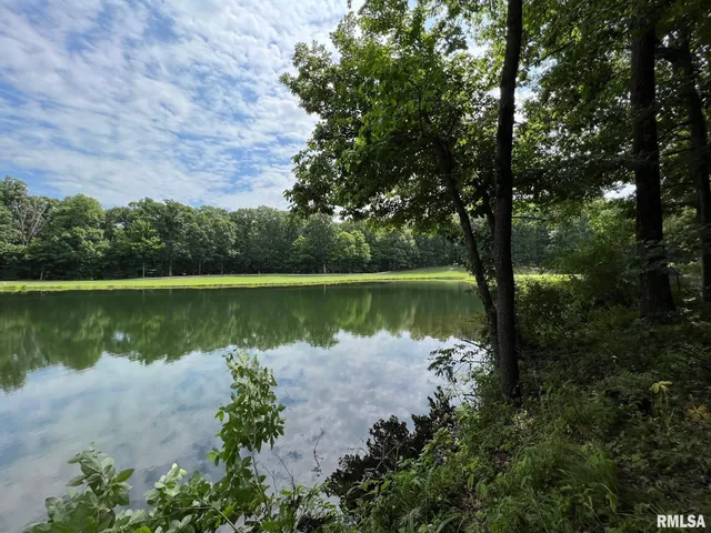 $34,900 | 224 Beyers Lk Estate, Pana, IL 62557