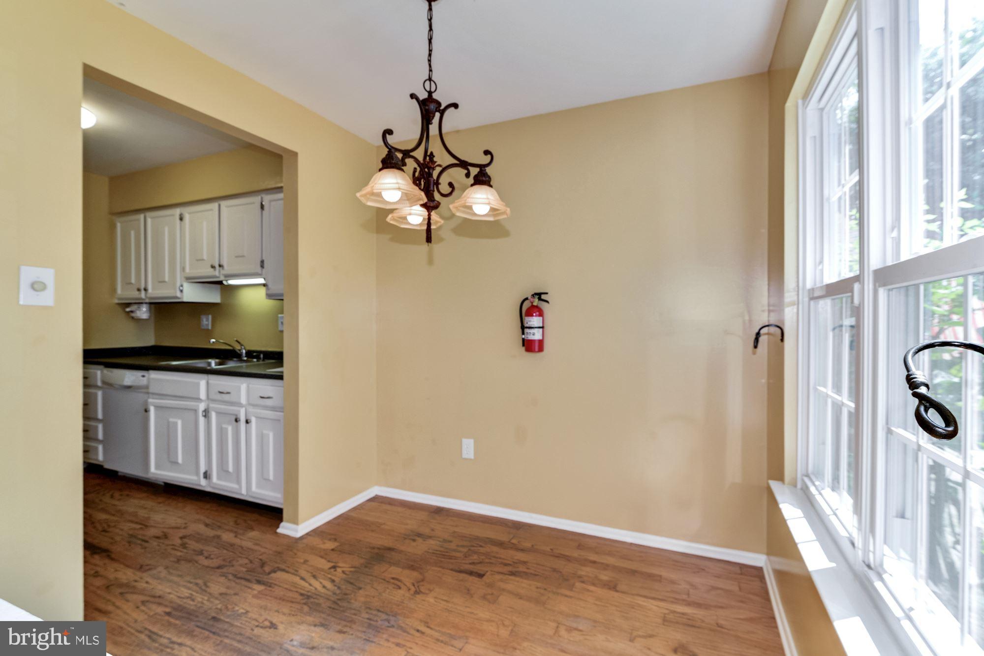 51 Farnwood Road Mount Laurel, NJ 08054 - Photo 8 of 42 Breakfast Room