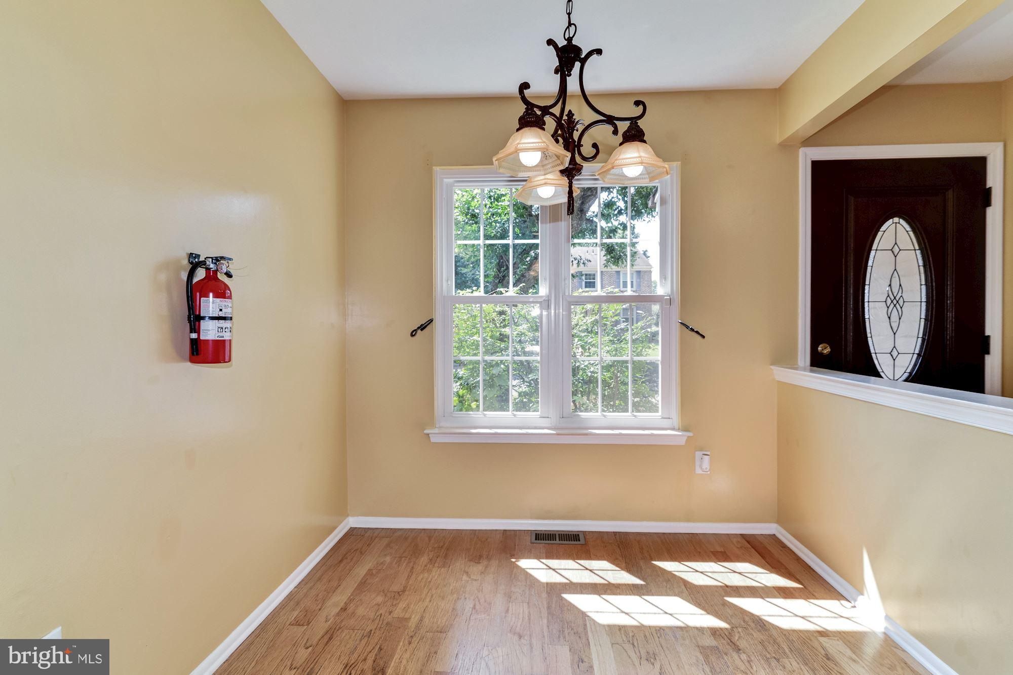 51 Farnwood Road Mount Laurel, NJ 08054 - Photo 9 of 42 Breakfast Room