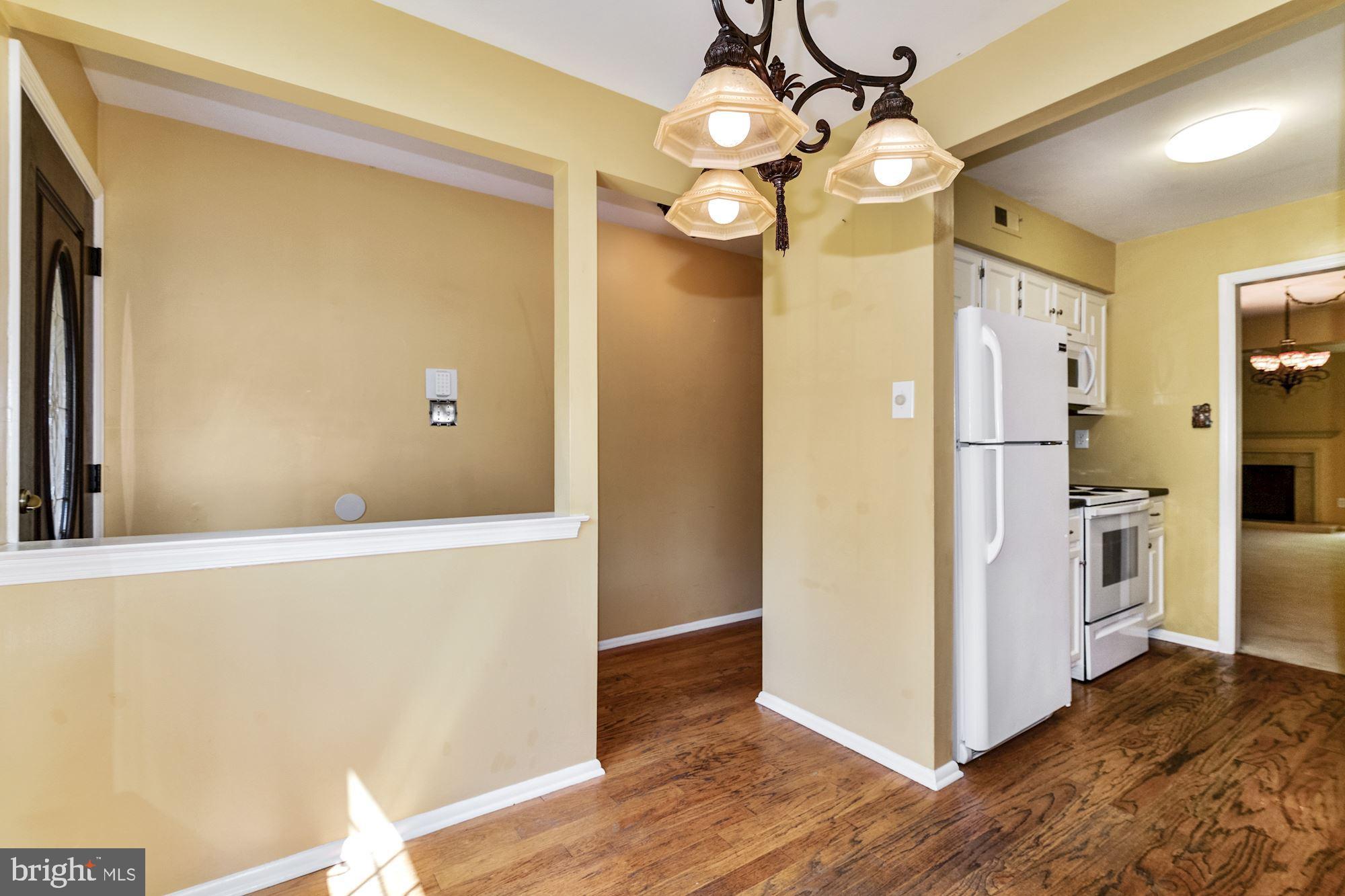 51 Farnwood Road Mount Laurel, NJ 08054 - Photo 10 of 42 Kitchen