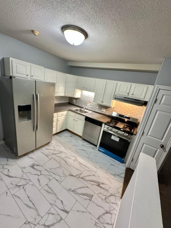 363 Hildreth Street, Unit 11 Lowell, MA 01850 - Photo 7 of 16