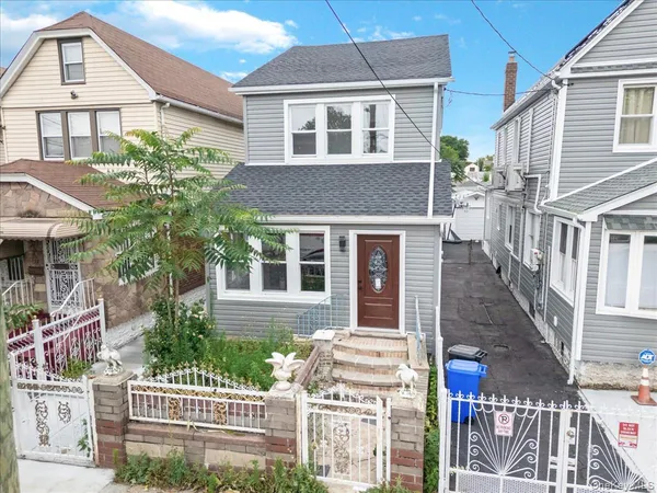$989,000 | 120-07 Linden Boulevard | South Ozone Park