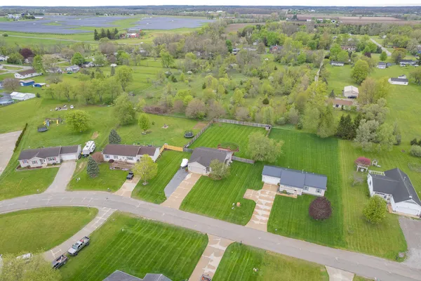 $299,000 | 3216 Aspen Trail, Adrian, MI 49221