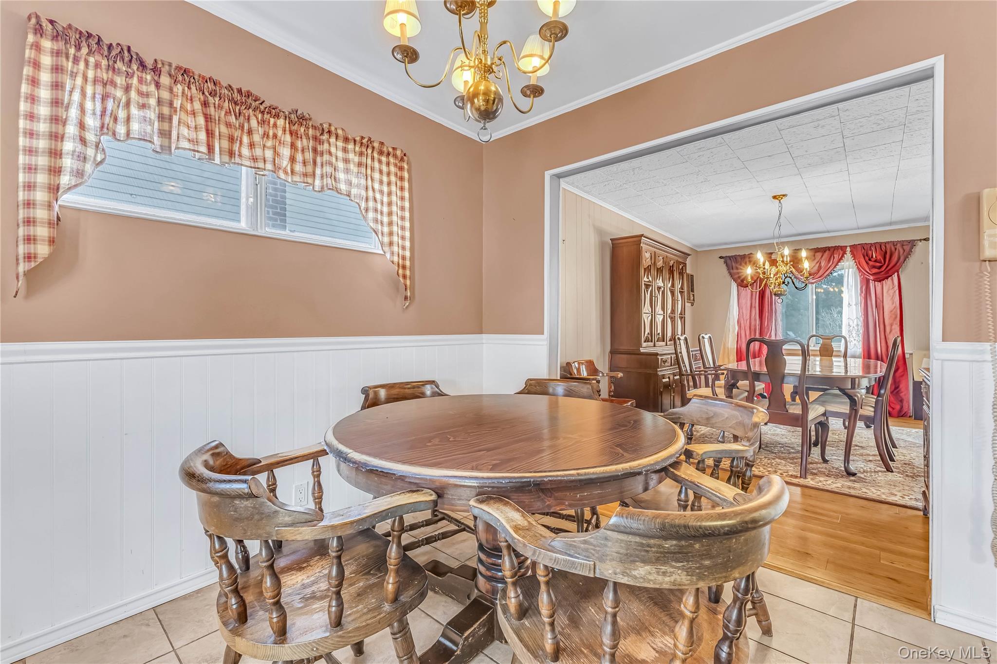 1501 Howell Road Valley Stream, NY 11580 - Photo 9 of 44