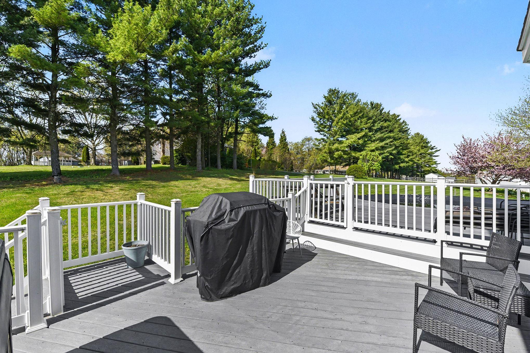 1105 Brehm Road Westminster, MD 21157 - Photo 51 of 56 Trex Decking