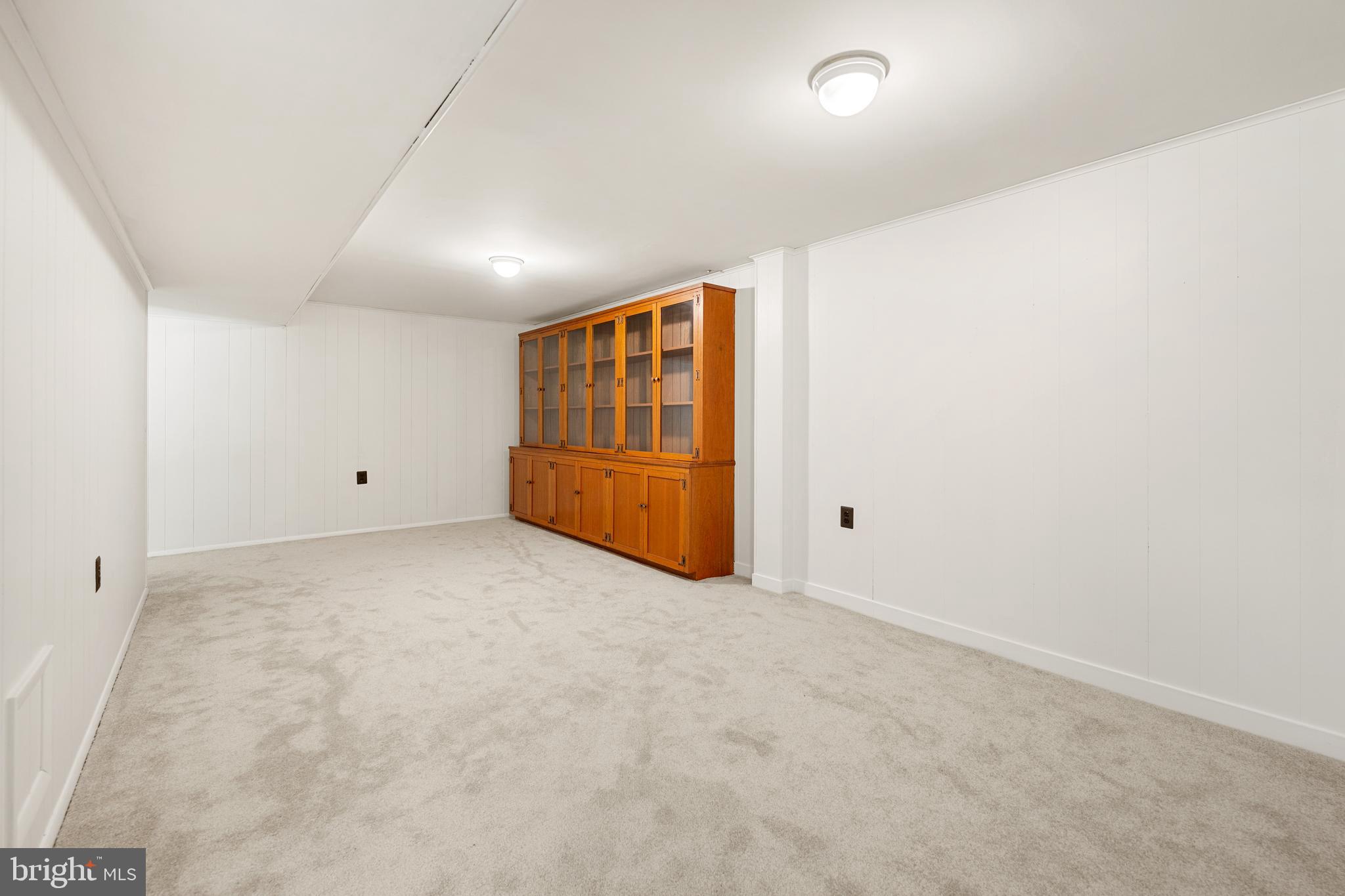 7842 Doane Court Springfield, VA 22152 - Photo 30 of 53 Gallery Image 30