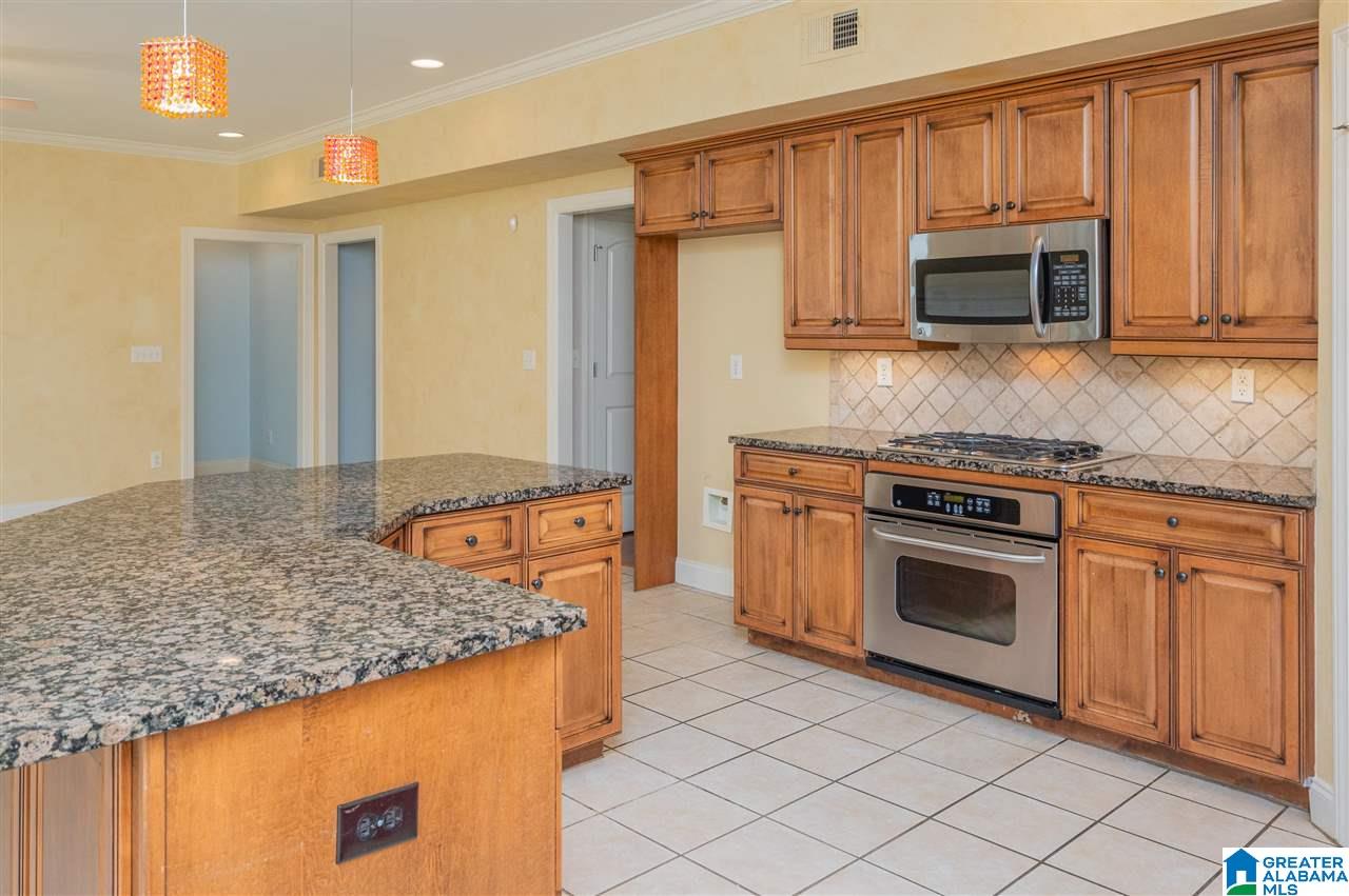 3066 Arbor Bend Hoover, AL 35244 - Photo 17 of 50