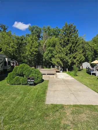 $13,500 | 10001 Goodall Road, Durand, MI 48429