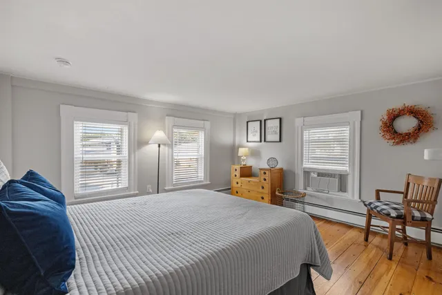 $2,999 | 23 B Portsmouth Avenue, Exeter, NH 03833