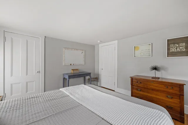 $2,999 | 23 B Portsmouth Avenue, Exeter, NH 03833